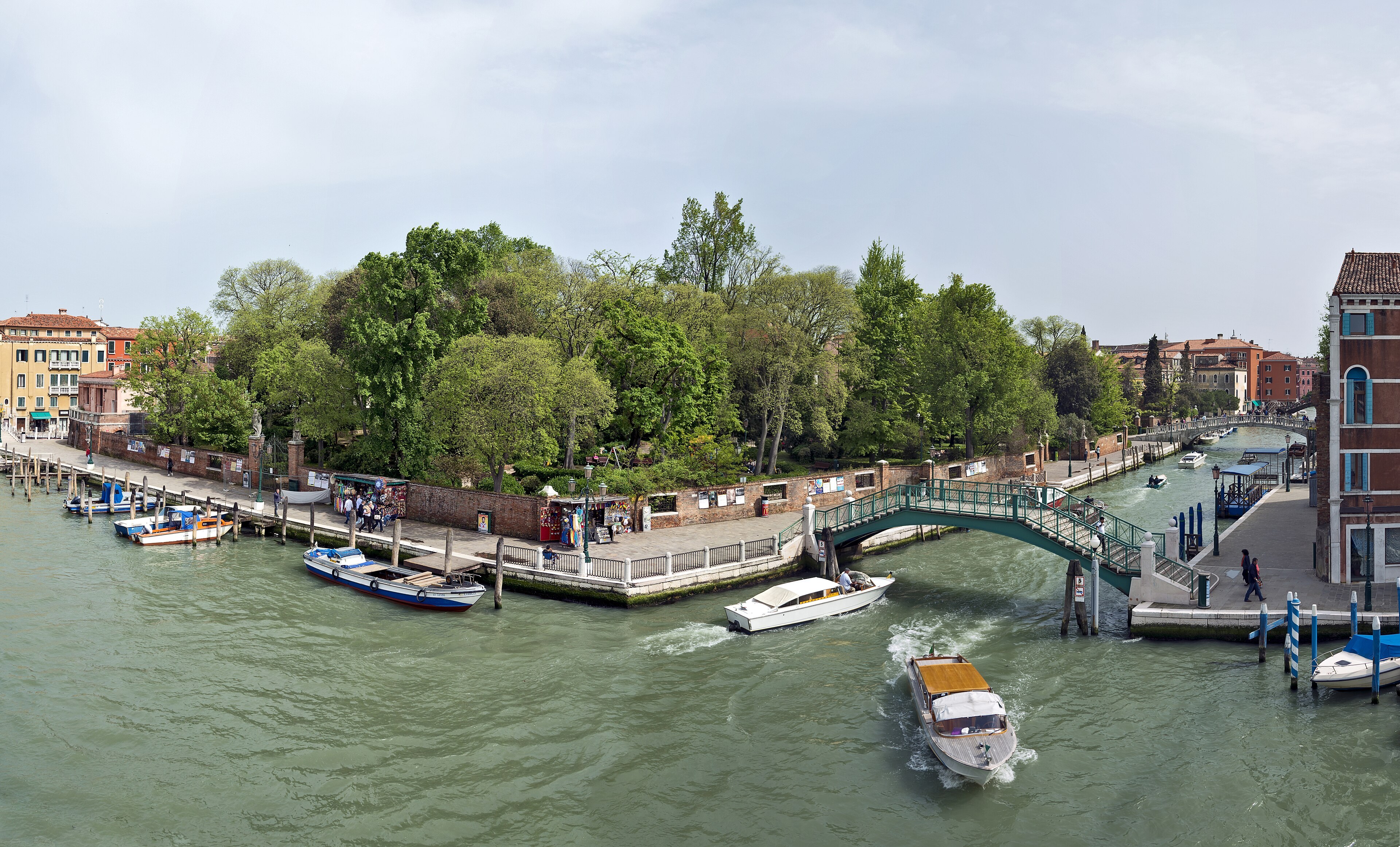 Giardini Papadopoli on Rio Novo